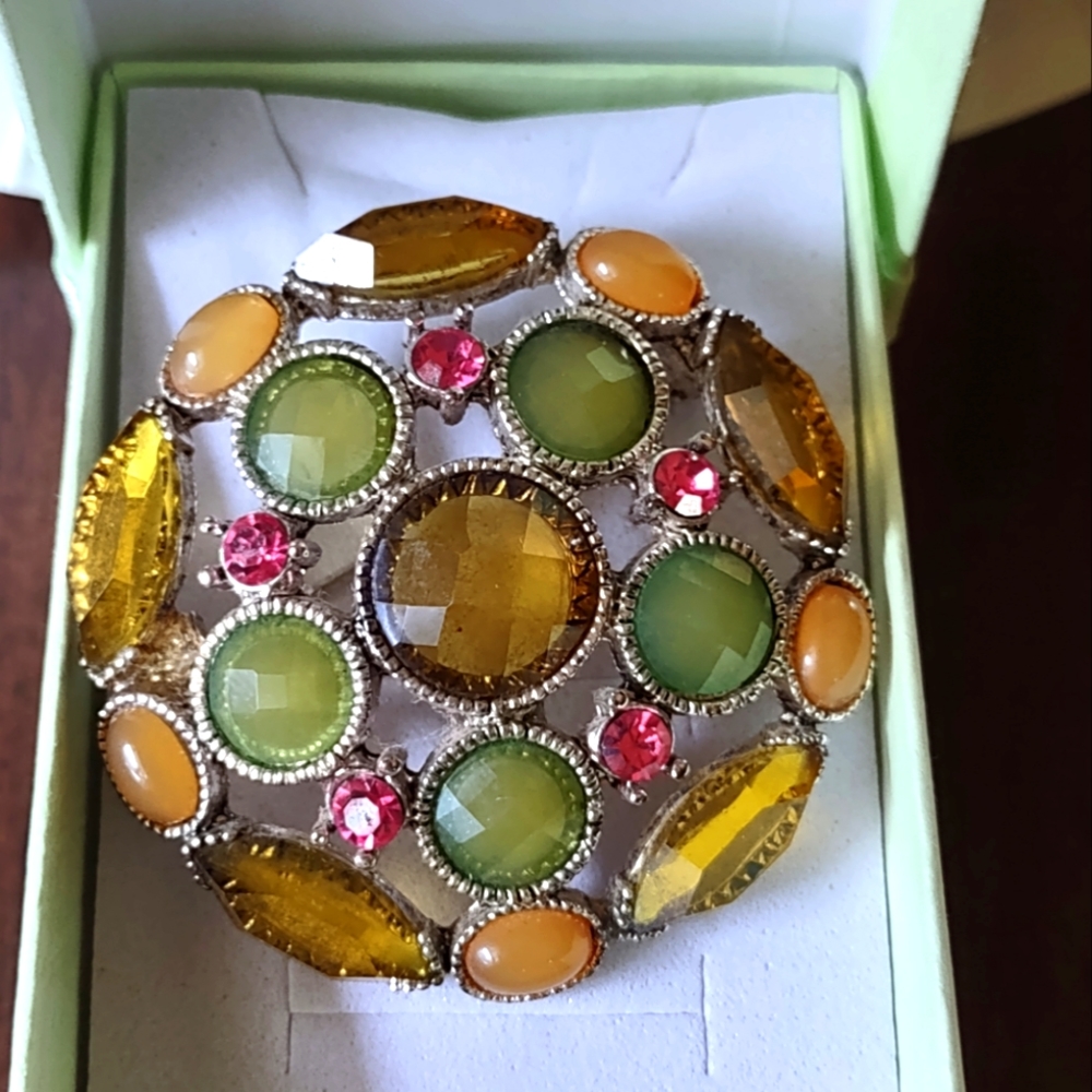 Antique Brooch with Genuine Austrian Crystal Stones.